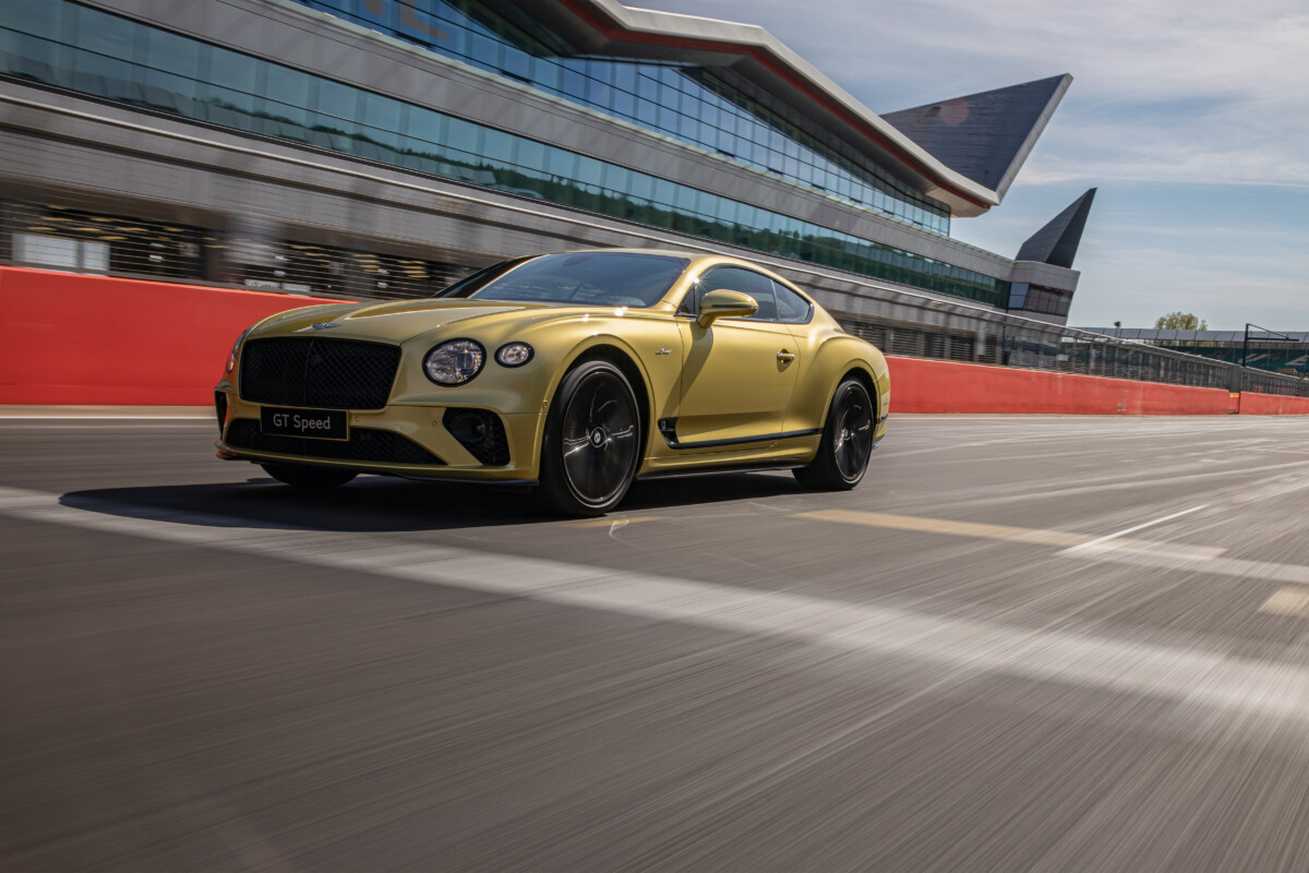 Real Racing 3: vinci la nuova Bentley Continental GT Speed