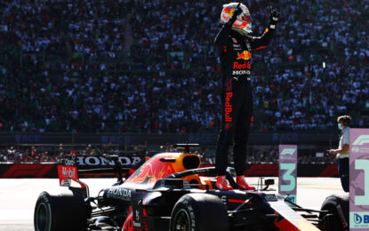 Verstappen stravince in Messico e allunga su Hamilton, che resiste a Perez
