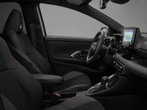 2021-kf3-yaris-gr-sport-interior-high-006