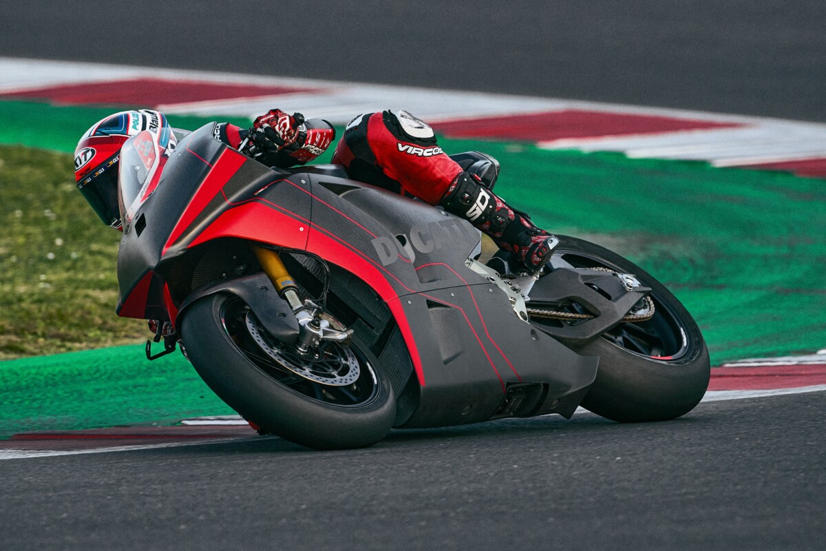 La Ducati MotoE in pista per la prima volta a Misano
