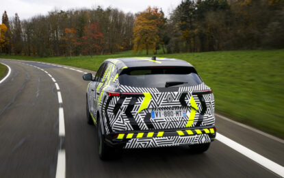 Nuovo Renault AUSTRAL: test in mimetica sulle strade europee