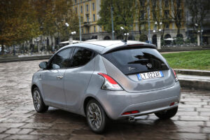 03_Lancia Ypsilon Alberta Ferretti