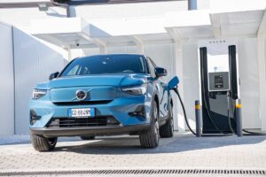 Elettrificazione Volvo e stazioni di ricarica ultrafast Powerstop