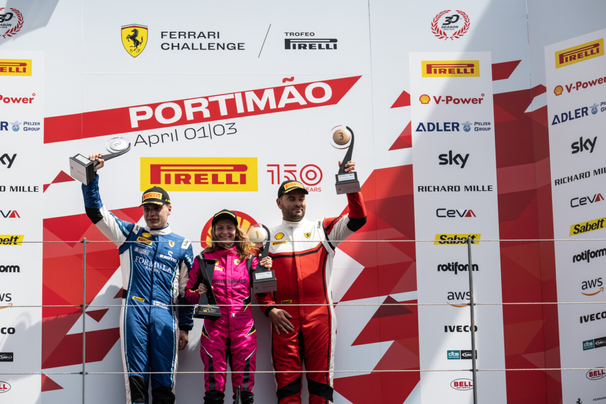 Ferrari Challenge Europe: Pin e Barde vincono la prima gara