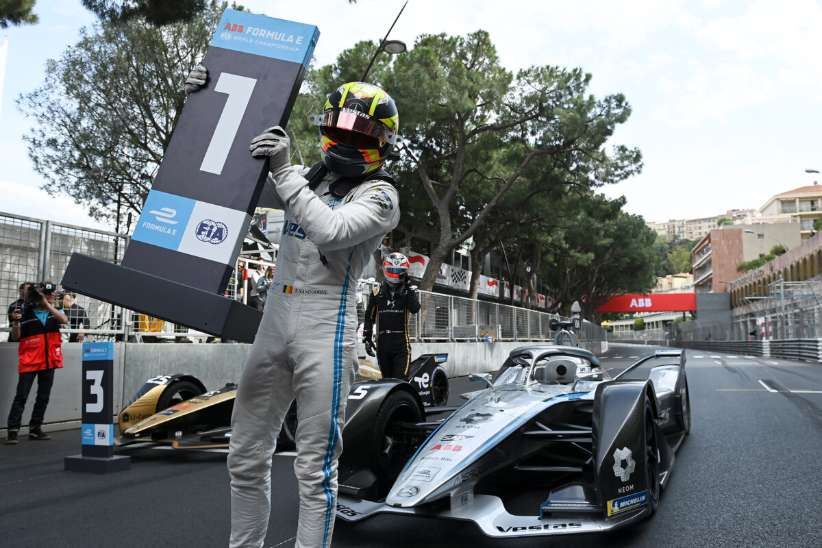 Formula E: Vandoorne domina Monaco e diventa leader del campionato
