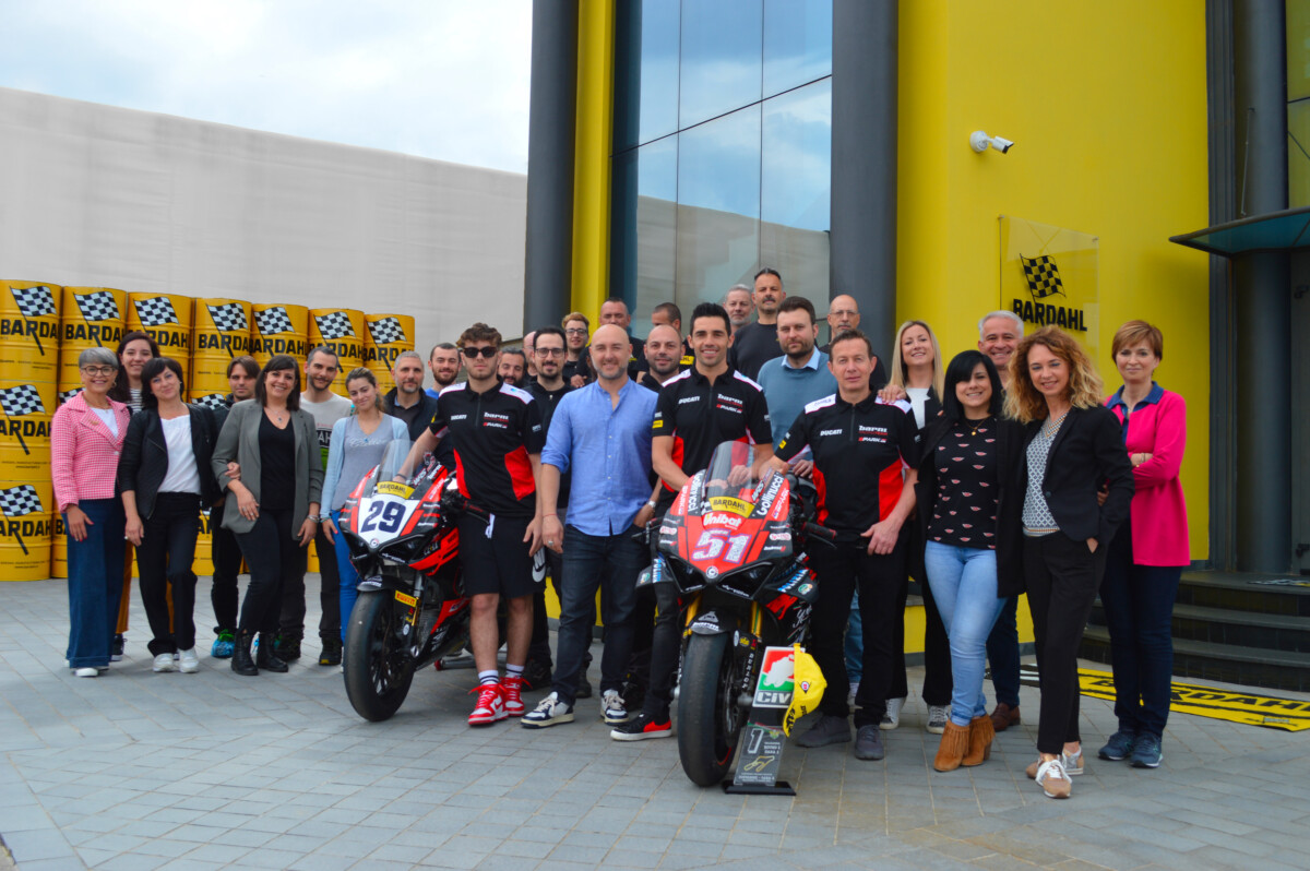 Il Barni Spark Racing Team in visita a Bardahl Italia
