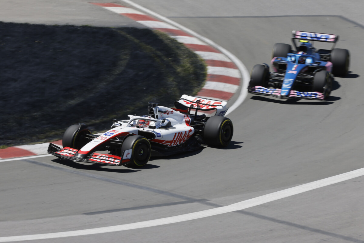 Magnussen: “A Montreal Ocon ha influenzato la FIA. Lasciateci guidare!”