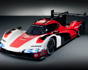 Porsche Penske Motorsport presenta la nuova 963
