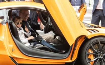 McLaren Artura: debutto europeo guidata dal Principe Alberto II di Monaco