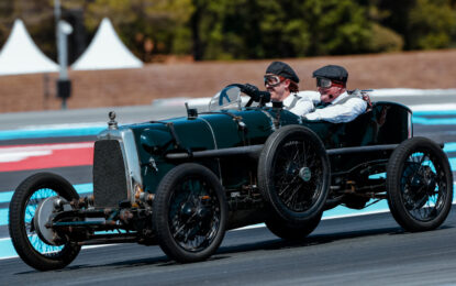 Aston Martin celebra i 100 anni di corse con Vettel al volante della TT1