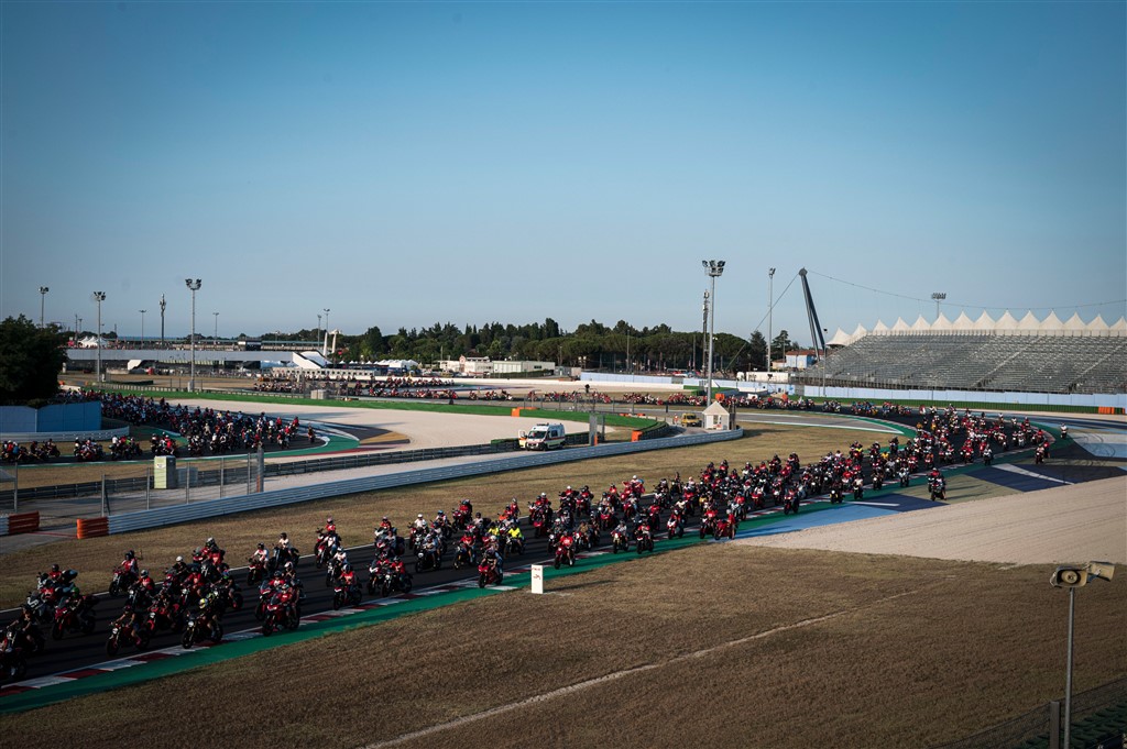 Una parata da record per l’11° World Ducati Week