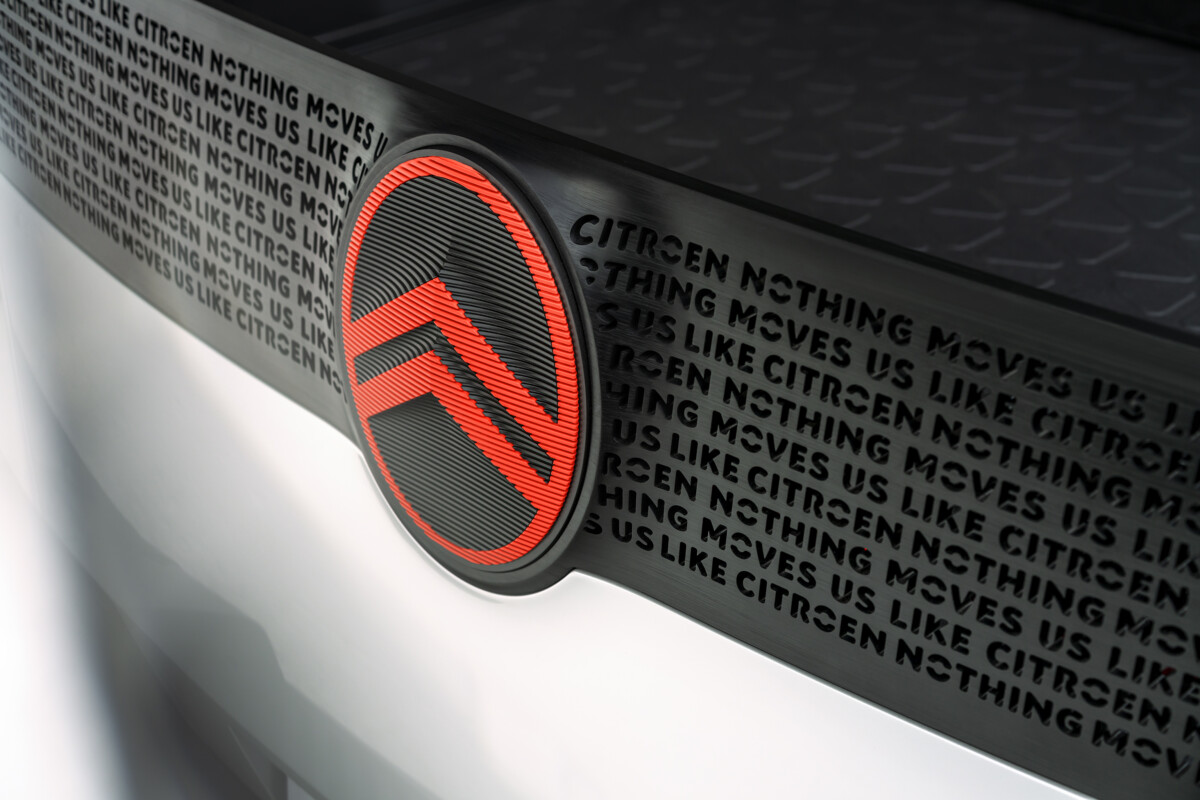 Citroën: nuova identità di Marca e un nuovo logo