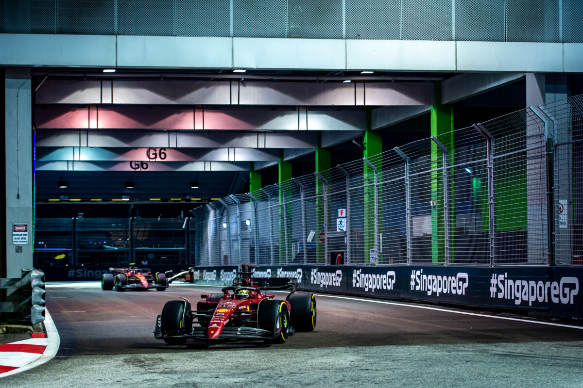 Doppio podio Ferrari a Singapore. La delusione di Binotto